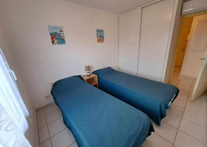 3 Pièces Climatisé Avec Terrasse à Marseillan, Parking Privé, Proche Des Commodités - Fr-1-326-806 Apartamento Marseillan (Herault)